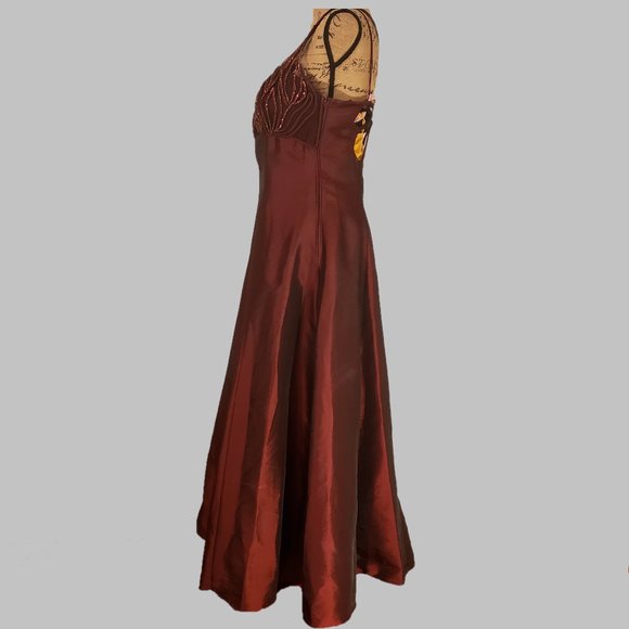 COPY - Celavie Collection Ball, Prom Gown Low Back -Sz XL - Picture 7 of 7